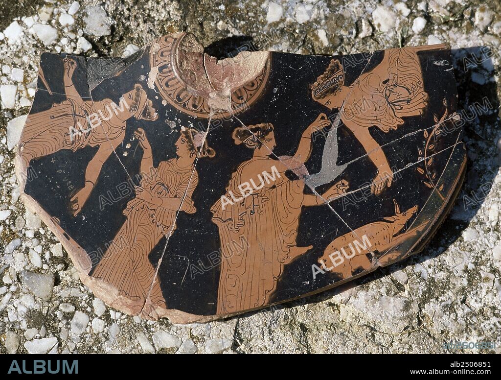 ARTE GRIEGO. ESPAÑA. ULLASTRET. Yacimiento ibérico de la Edad del Bronce, colonizado posteriormente por GRECIA (siglo VI a. C.). Detalle de RESTOS DE CERAMICA PROCEDENTES DE ULLASTRET. Comarca del Baix Empordà. Provincia de Girona. Cataluña.