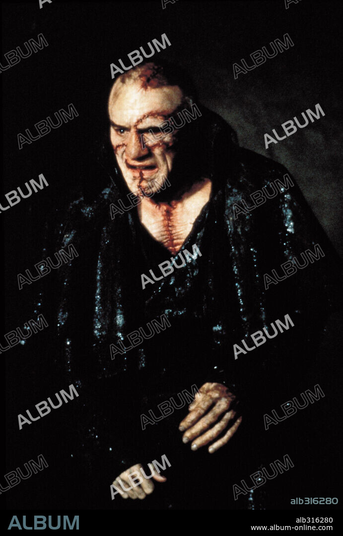 FRANKENSTEIN DE MARY SHELLEY, 1994 (FRANKENSTEIN), dirigida por KENNETH BRANAGH. Copyright TRI STAR PICTURES / APPLEBY, DAVID.