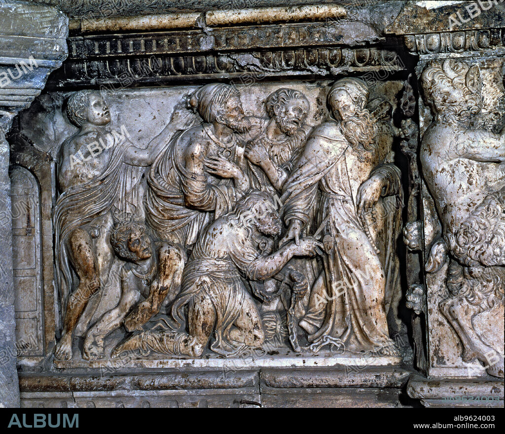 Sotobanco of the central altarpiece of the Cathedral of Santo Domingo de la Calzada. ' Santo Domingo freeing captives', detail of the lateral side made in alabaster in 1538 by Damian Forment.