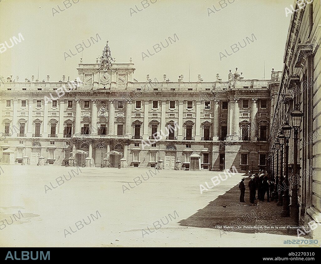 JUAN BAUTISTA SACHETTI. Madrid, Palacio Real, Plaza de la armería.