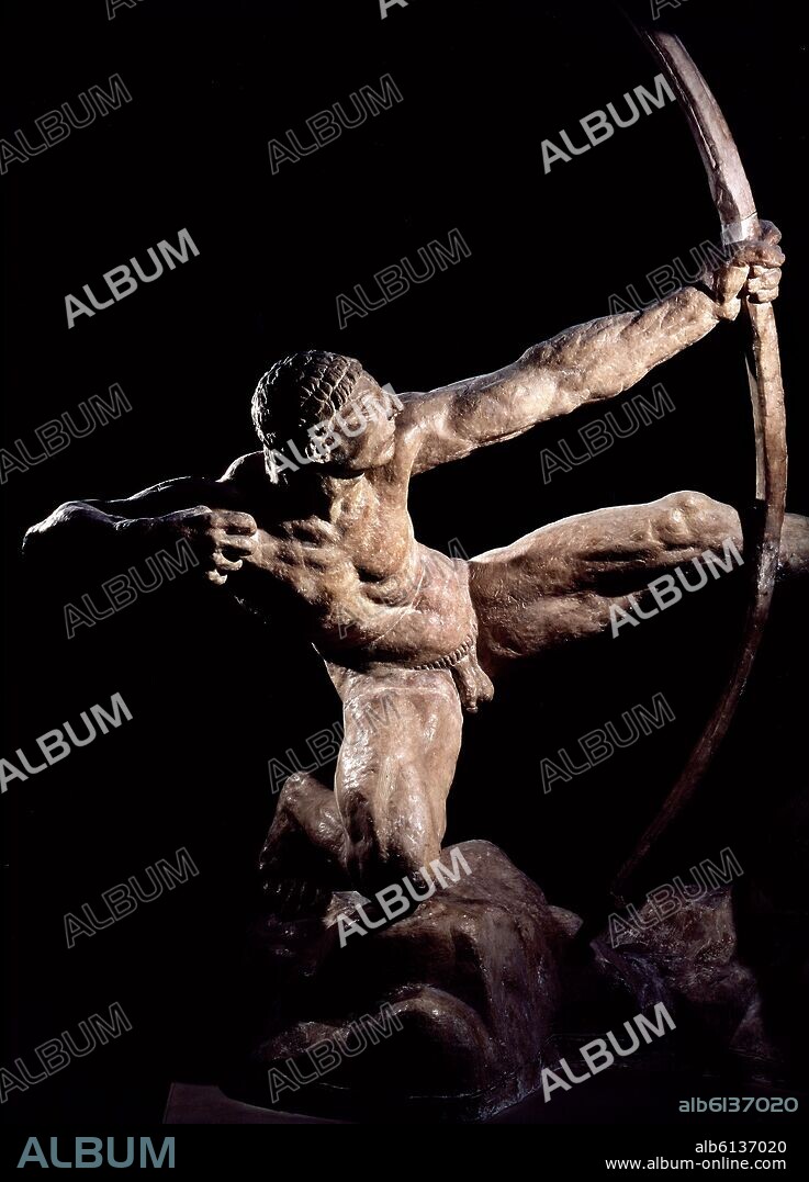 ANTOINE BOURDELLE (1861/1929). HERACLES ARQUERO CAZA LAS AVES DEL LAGO ESTINFALO - 1909.