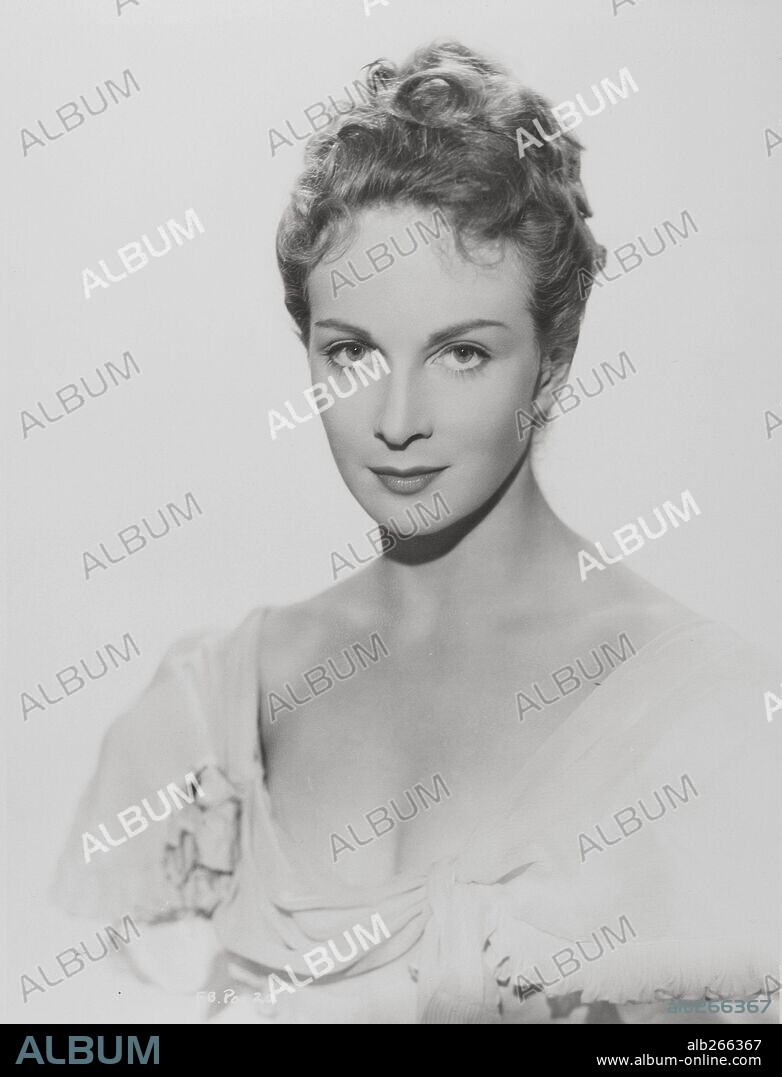 JOAN GREENWOOD in FLESH AND BLOOD, 1951, directed by ANTHONY KIMMINS. Copyright BRITISH LION.