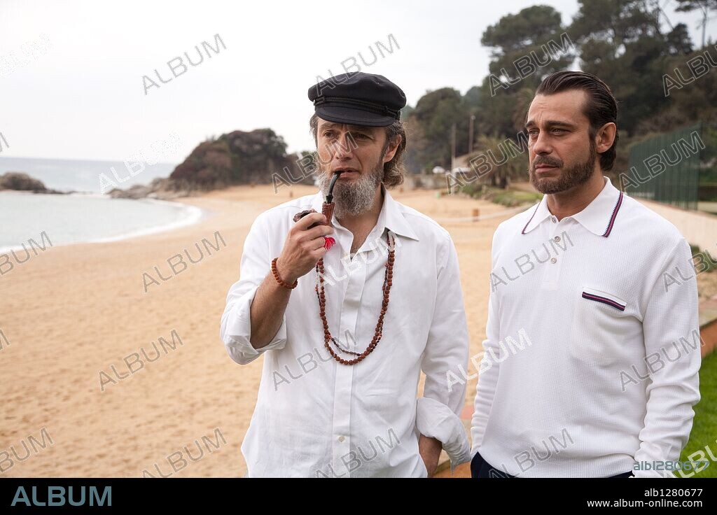 JORDI MOLLA y JOSEP LINUESA en EL CONSUL DE SODOMA, 2009, dirigida por SIGFRID MONLEON. Copyright INFOCO.