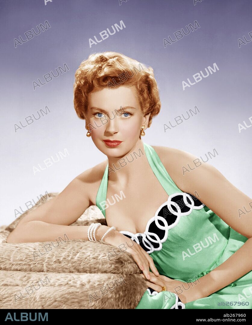 DEBORAH KERR en VIVIR UN GRAN AMOR, 1955 (THE END OF THE AFFAIR), dirigida por EDWARD DMYTRYK. Copyright COLUMBIA PICTURES / COBURN, ROBERT.