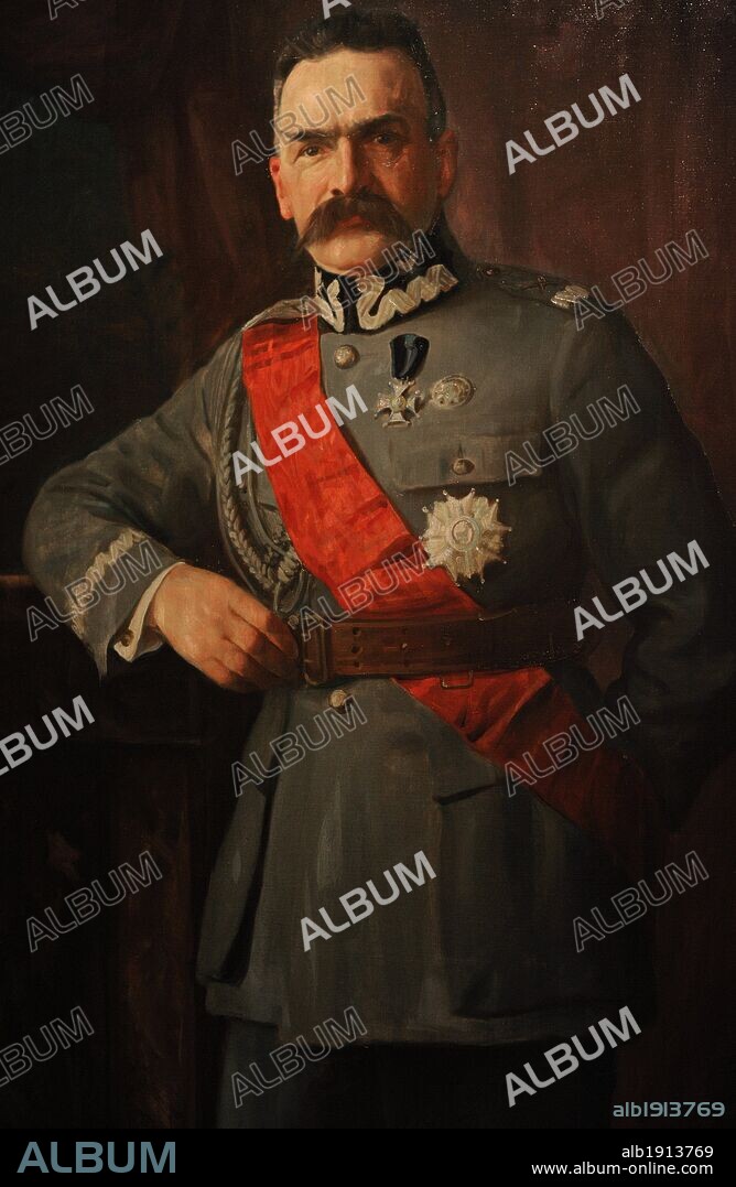 Józef Pilsudski Klemens (1867-1935). Político, Jefe de Estado (1918-1922), "Primer Mariscal " (de 1920), y director (1926-1935) de la Segunda República Polaca. Retrato realizado en 1924. Pintura relizada por Casimiro Dunin Markievicz (1874-1932). Museo Nacional. Cracovia. Polonia. Europa.