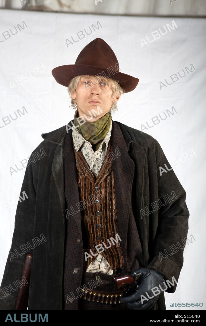 MACHINE GUN KELLY in THE LAST SON, 2021, directed by TIM SUTTON. Copyright VMI Worldwide.