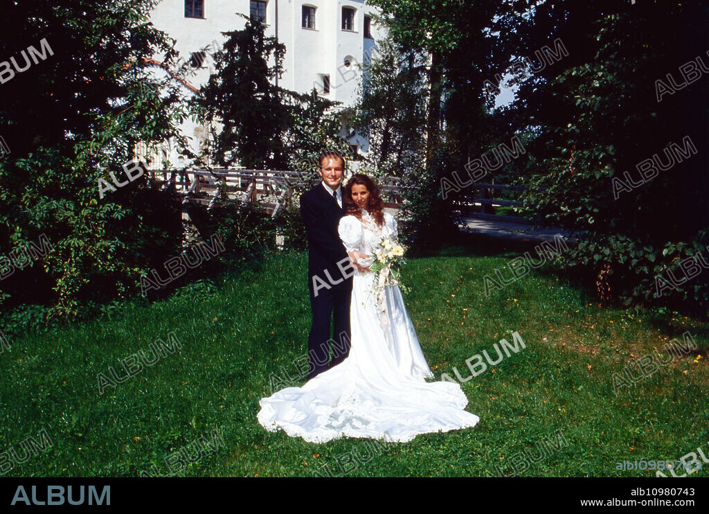 Ortholf Freiherr von Crailsheim at his wedding with his wife Giulia Freifrau von Crailsheim-Larisch at Amerang Castle, Germany 2008.