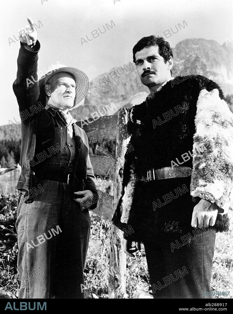 ANTHONY ASQUITH and OMAR SHARIF in THE YELLOW ROLLS ROYCE, 1964, directed by ANTHONY ASQUITH. Copyright M.G.M.