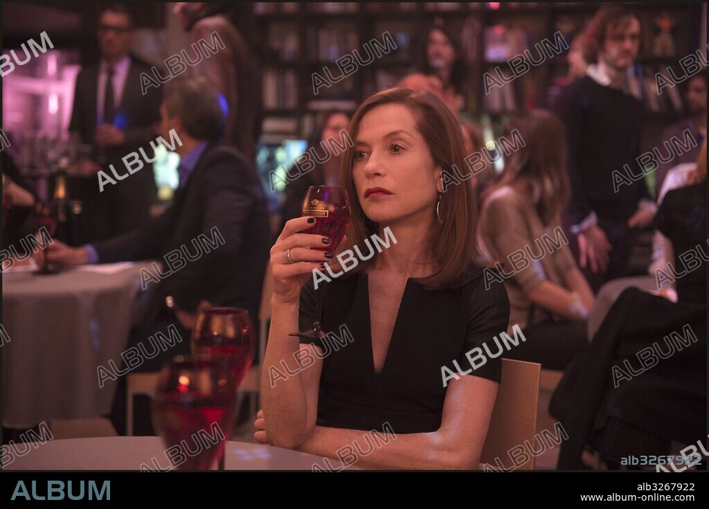 ISABELLE HUPPERT en ELLE, 2016, dirigida por PAUL VERHOEVEN. Copyright SBS PROD/TWENTY TWENTY VISION FILMPROD/FRANCE2 CINEMA.