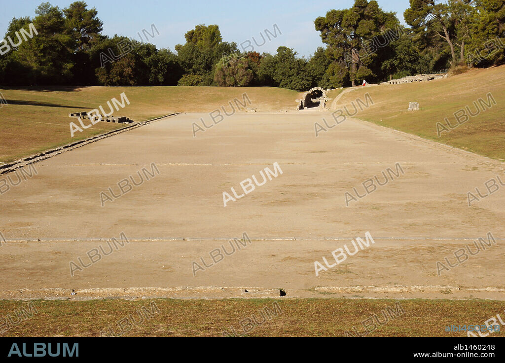 ARTE GRIEGO. GRECIA. ESTADIO DE OLIMPIA. Vista panorámica. El Peloponeso. Grecia.