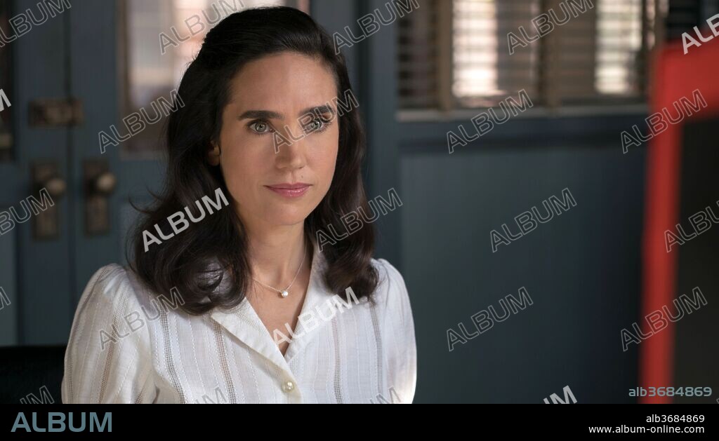 JENNIFER CONNELLY in AMERICAN PASTORAL, 2016, directed by EWAN MCGREGOR. Copyright LIONS GATE FILMS.