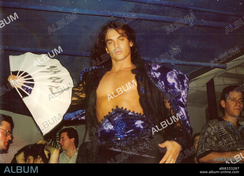 CARLOS ARMAS in LOCOMIA, 2022, directed by JORGE LAPLACE. Copyright Movistar Plus+.