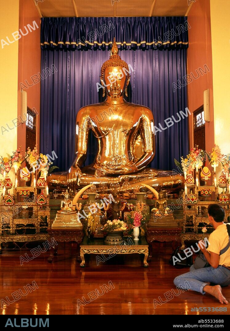 Wat Traimit is a Thai Buddhist temple found in the Chinatown area of Bangkok. It is chiefly known for housing the world's largest solid gold Buddha figure, the Phra Phuttha Maha Suwan Patimakon. The image is also the largest solid gold statue of any kind in the world.