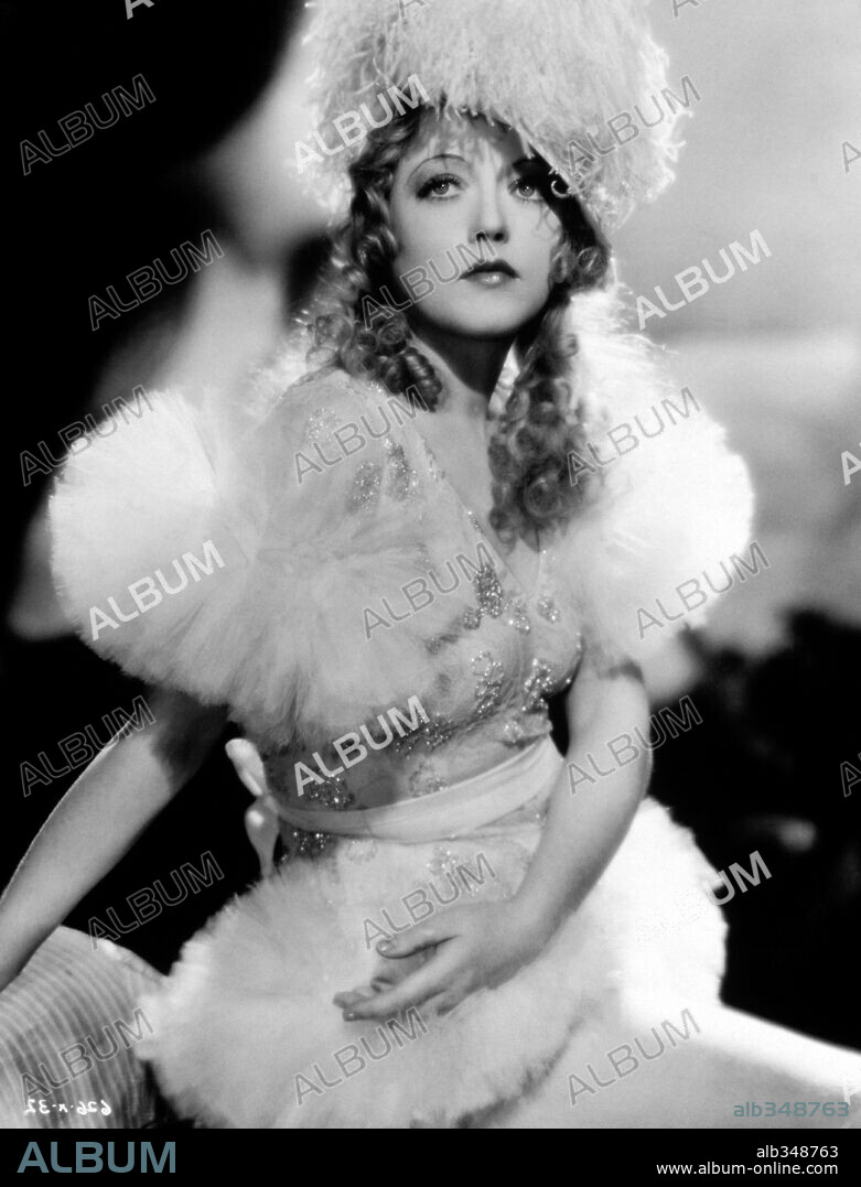 MARION DAVIES in BLONDIE OF THE FOLLIES, 1932, directed by EDMUND GOULDING. Copyright M.G.M.