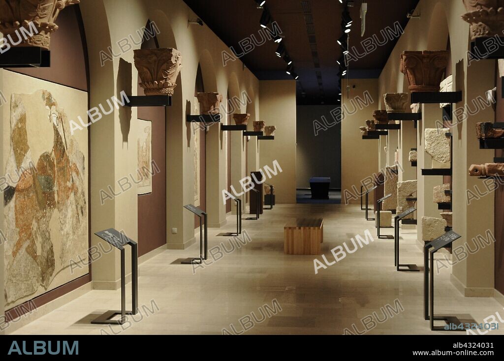 Galería Faras. Interior de una sala. Museo Nacional. Varsovia. Polonia.