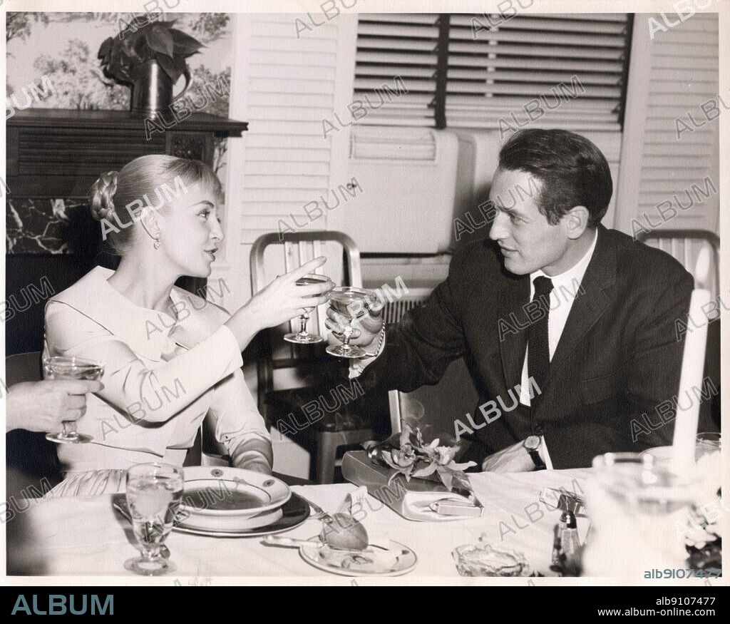 JOANNE WOODWARD und PAUL NEWMAN in THE LAST MOVIE STARS, 2022, unter der Regie von ETHAN HAWKE. Copyright Nook House Productions.