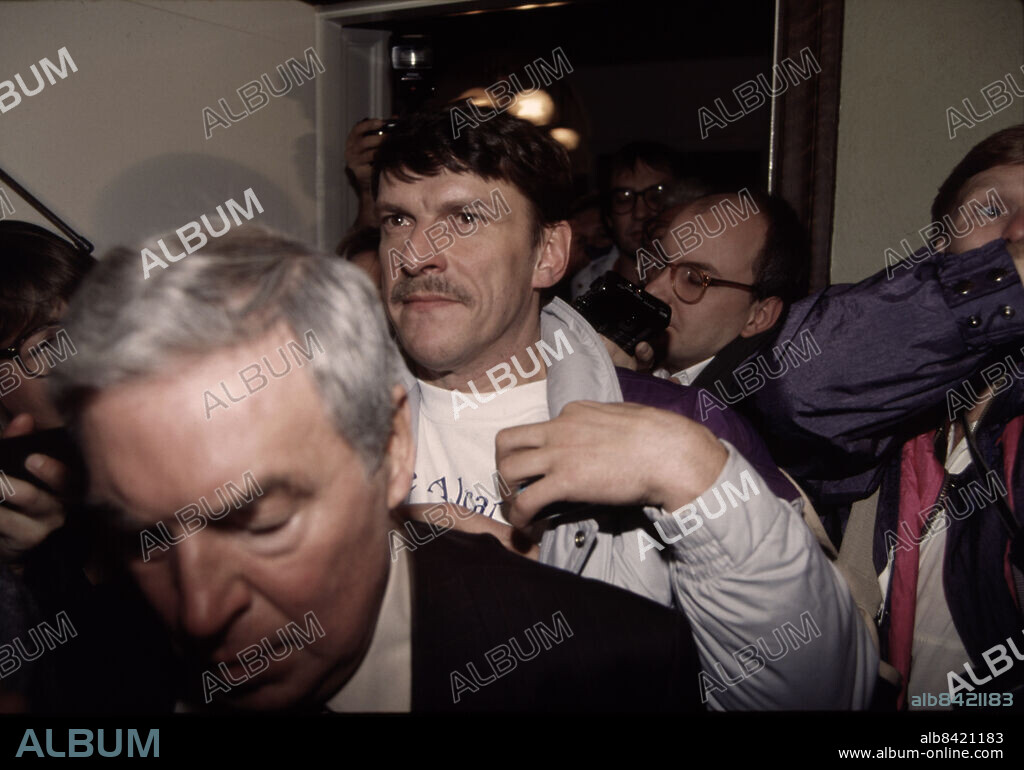 1989-10-13. Christer Pettersson frikänd . Foto: Thore Leykauff *** Local Caption *** . THORE LEYKAUFF.