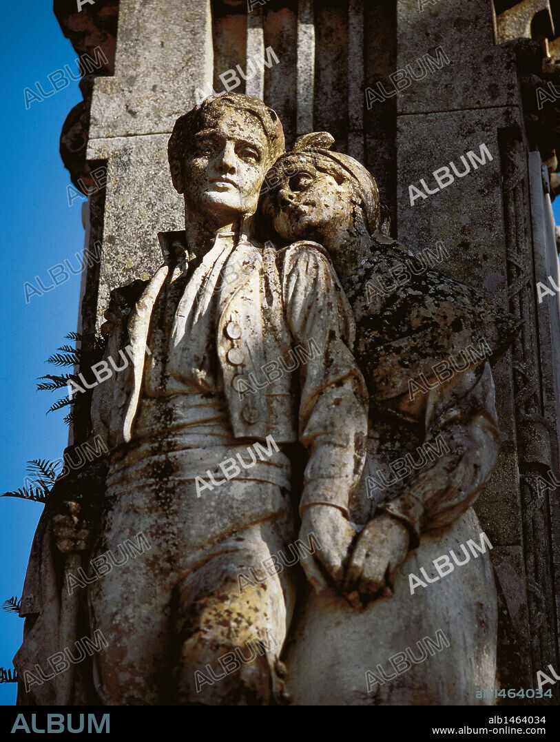 CASTRO, Rosalía de (Santiago de Compostela, 1837Padrón, 1885). Escritora. Figura destacada del renacimiento gallego del S. XIX. Detalle del MONUMENTO dedicado a la escritora situado en el PASEO DE LA FERRADURA de LA ALAMEDA. SANTIAGO DE COMPOSTELA. Provincia de A Coruña. Galicia. España.
