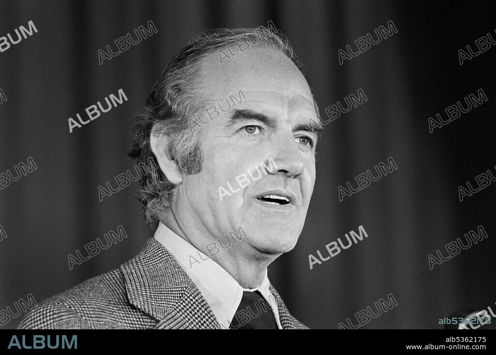 U.S. Senator George McGovern, speaking during Campaign for U.S. President, Warren K. Leffler, June 1972.