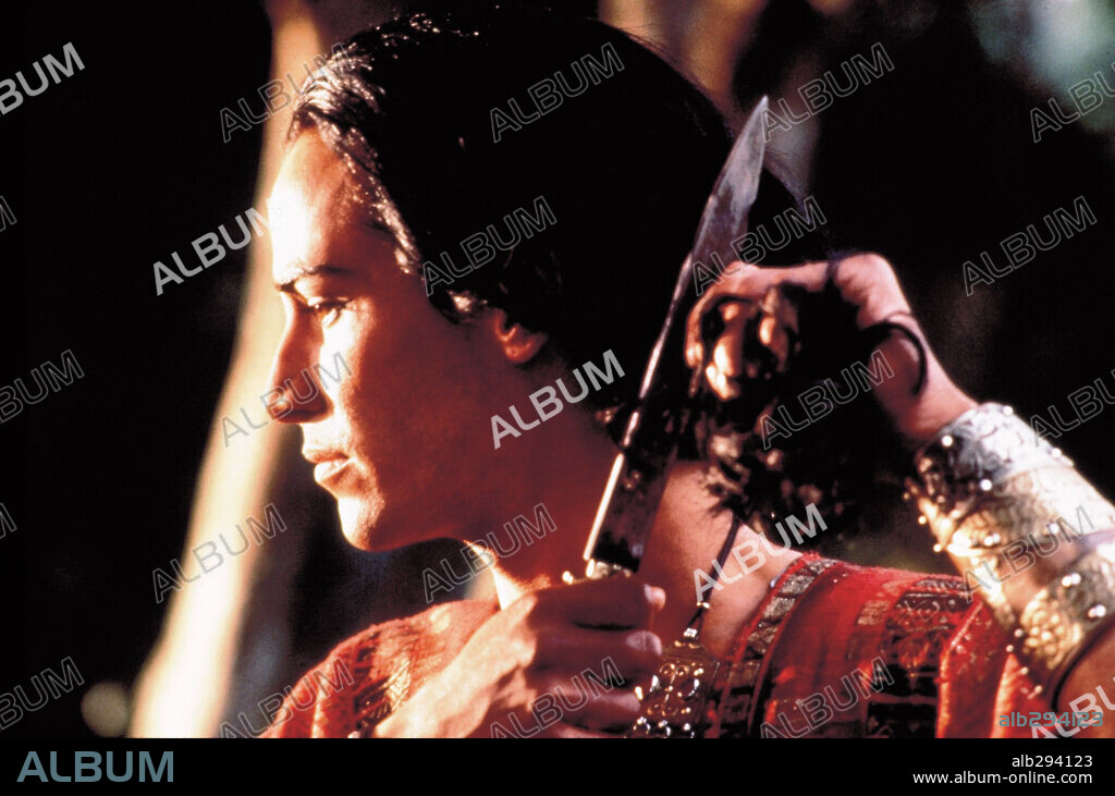 KEANU REEVES en EL PEQUEÑO BUDA, 1993 (LITTLE BUDDHA), dirigida por BERNARDO BERTOLUCCI. Copyright MIRAMAX.