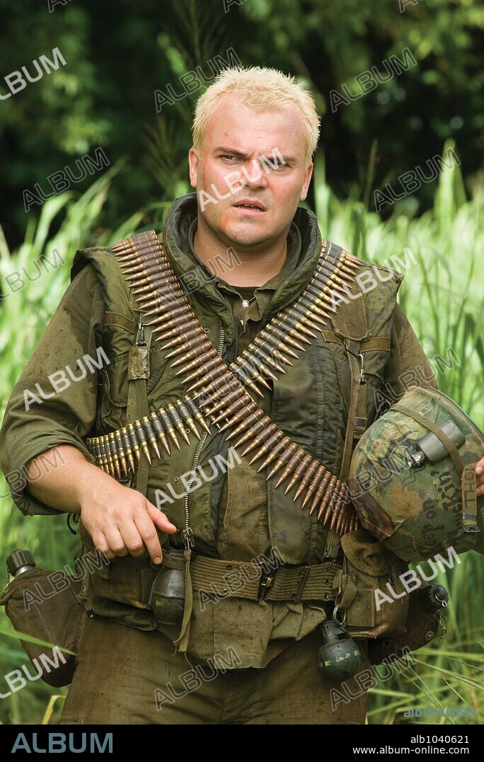 JACK BLACK en TROPIC THUNDER: ¡UNA GUERRA MUY PERRA!, 2008 (TROPIC THUNDER), dirigida por BEN STILLER. Copyright DREAMWORKS SKG/RED HOUR FILMS/ROAD REBEL / WALLACE, MERIE W.