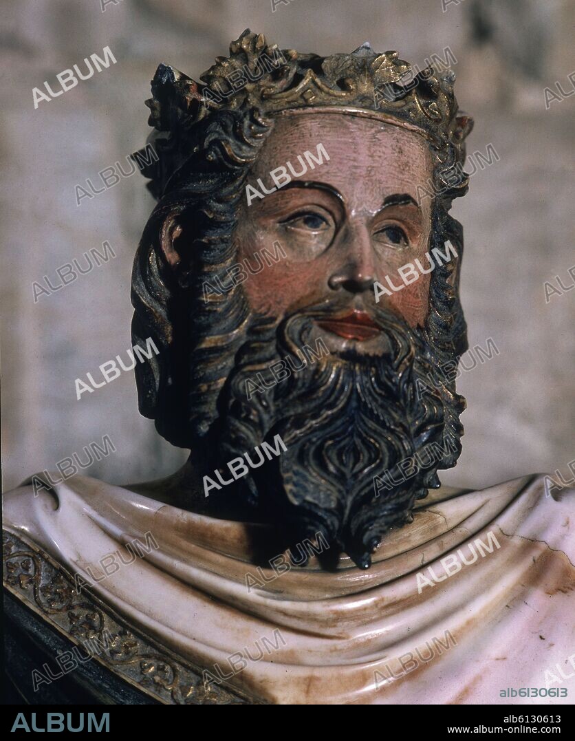 JAUME CASCALLS (?-1378). ESTATUA DE SAN CARLOMAGNO PROBABLE PEDRO IV DE ARAGON - 1345 - DETALLE DE LA CARA - ALABASTRO.