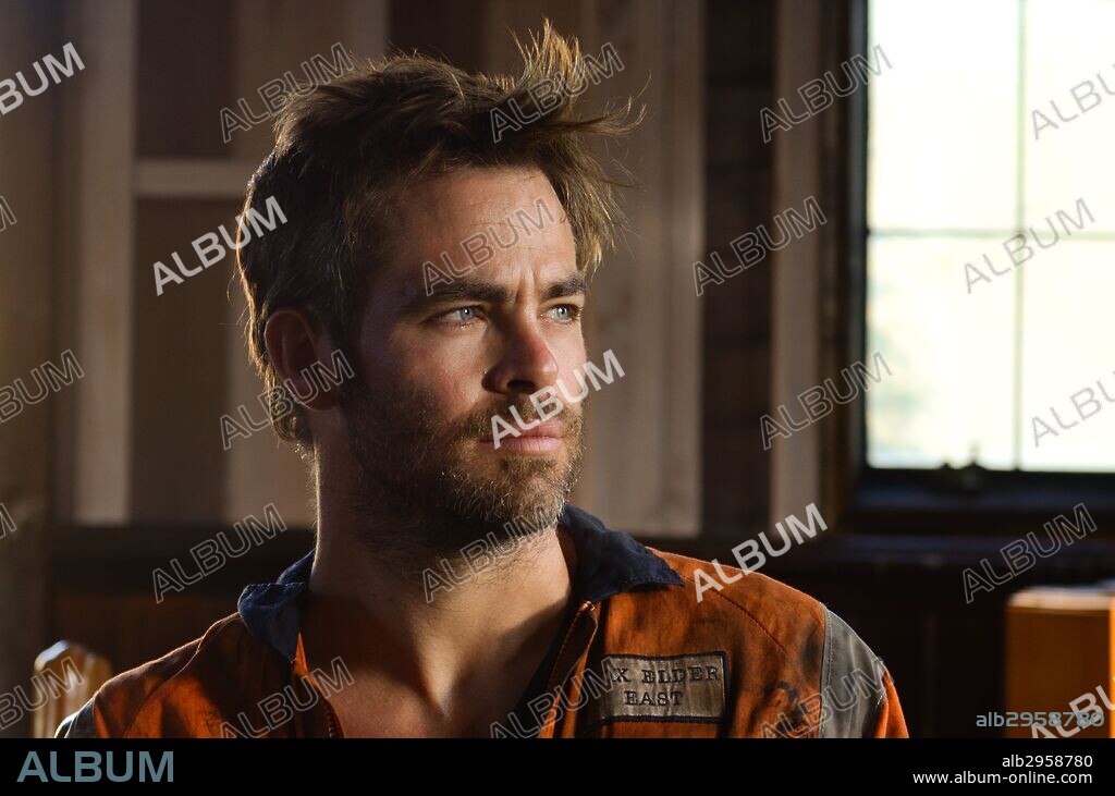 CHRIS PINE en Z FOR ZACHARIAH, 2015, dirigida por CRAIG ZOBEL. Copyright lucky hat entertainment.