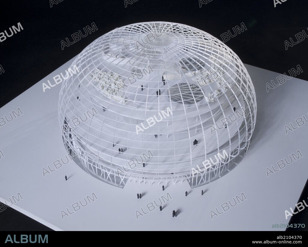 MAQUETA DE EDIFICIO "MEDUSA". ARQUITECTO: EUGENIO AGUINAGA.