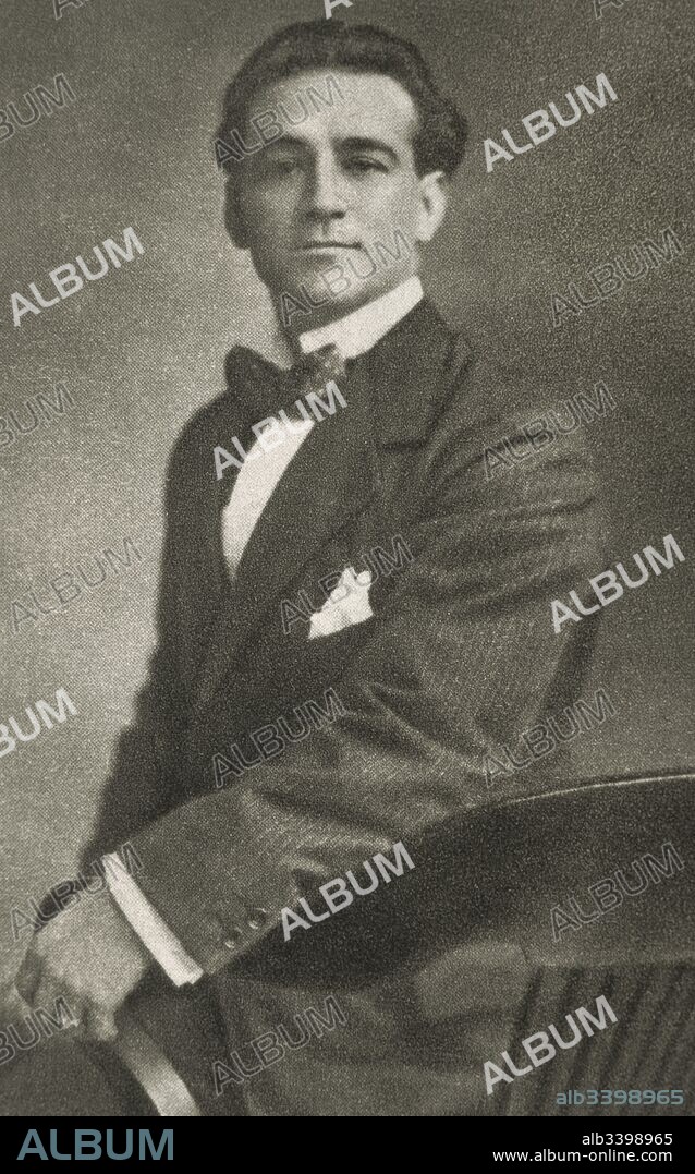 Hipólito Lázaro (Barcelona, 1887-Barcelona, 1974). Cantante lírico español. Debutó en zarzuela y opereta en 1909, pero muy pronto se trasladó a Milán para estudiar con Colli. Actuó especialmente en Italia e Iberoamérica, destacando sobre todo en el repertorio de Verdi y la ópera francesa.