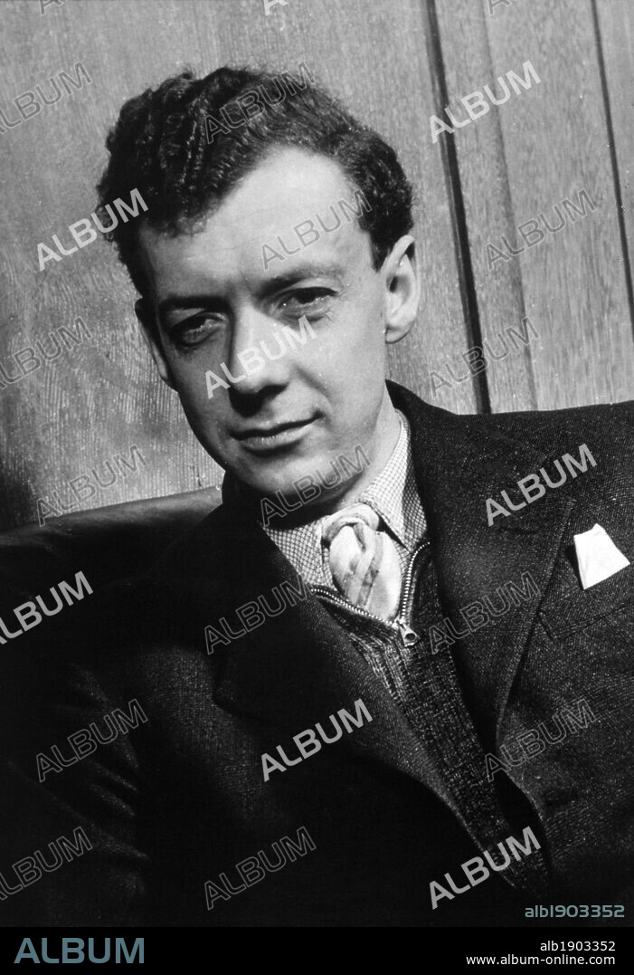 Benjamin Britten, compositor, director de orquesta y pianista británico.