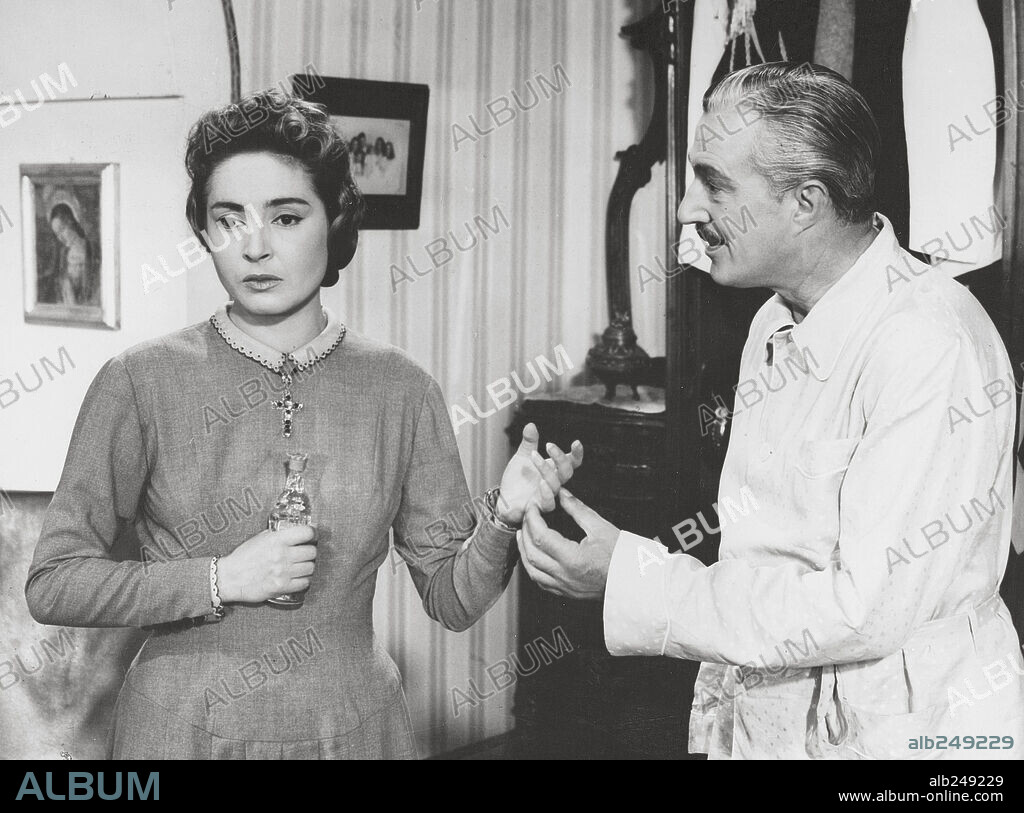 SCANDAL IN SORRENTO, 1955 (PANE, AMORE E.. .), directed by DINO RISI. Copyright TITANUS.