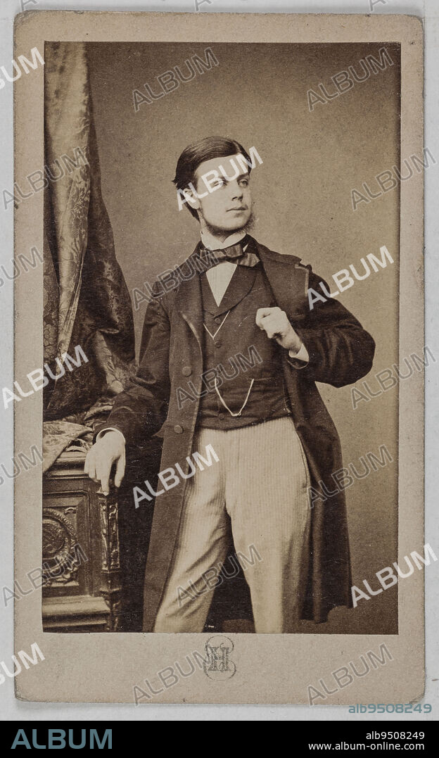 Portrait of Henri Kowalski, musician, Hanfstaengl, Erwin, Photographer, Between 1860 and 1890, 2nd half of the 19th century, Graphic Arts, Photography, Albumen print, Height: 9 cm, Width: 5.4 cm.