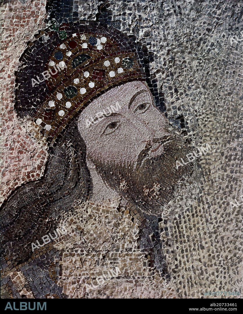 ISAAC I COMNENO 1 EMPERADOR BIZANTINO 1057-59 - MOSAICO BIZANTINO - SIGLO XIV.