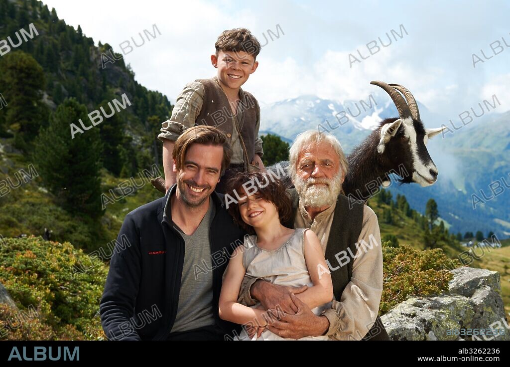 ALAIN GSPONER, ANUK STEFFEN, BRUNO GANZ und QUIRIN AGRIPPI in HEIDI, 2015, unter der Regie von ALAIN GSPONER. Copyright CLAUSSEN & WOBKE FILMPRODUKTION GMBH.