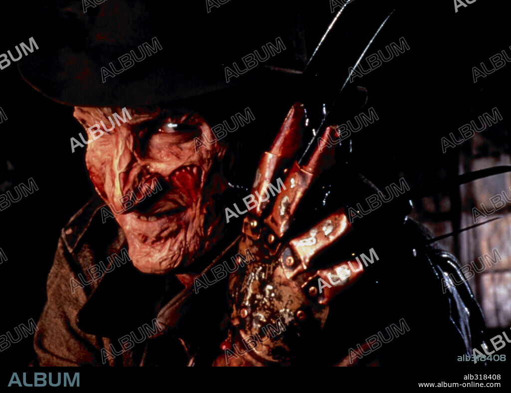 ROBERT ENGLUND en PESADILLA EN ELM STREET 4, 1988 (NIGHTMARE ON ELM STREET 4: A NIGHTMARE ON ELM STREET 4: THE DREAM MASTER), dirigida por RENNY HARLIN. Copyright NEW LINE CINEMA.