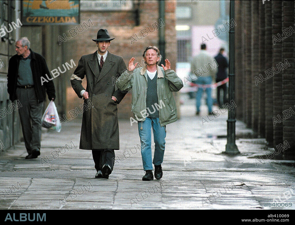 ADRIEN BRODY and ROMAN POLANSKI in THE PIANIST, 2002, directed by ROMAN POLANSKI. Copyright FOCUS FEATURES.