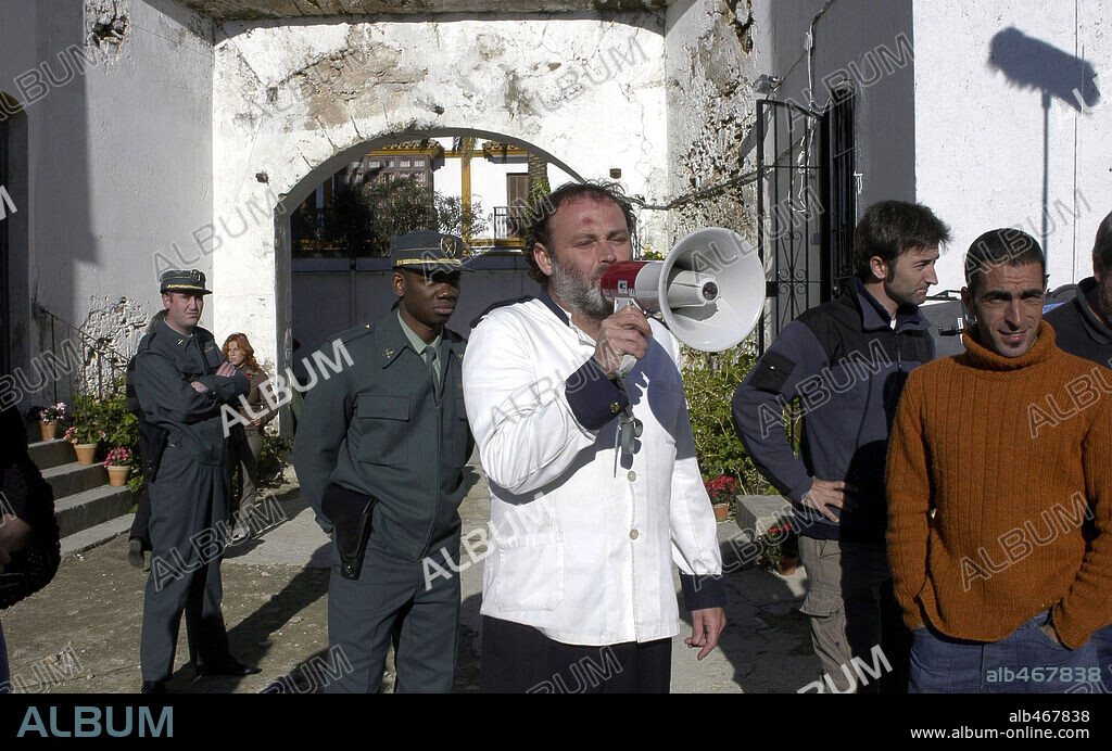 PABLO CARBONELL en ATUN Y CHOCOLATE, 2004, dirigida por PABLO CARBONELL. Copyright MAESTRANZA FILMS/INDIGOMEDIA / ARROYO, ELISA.