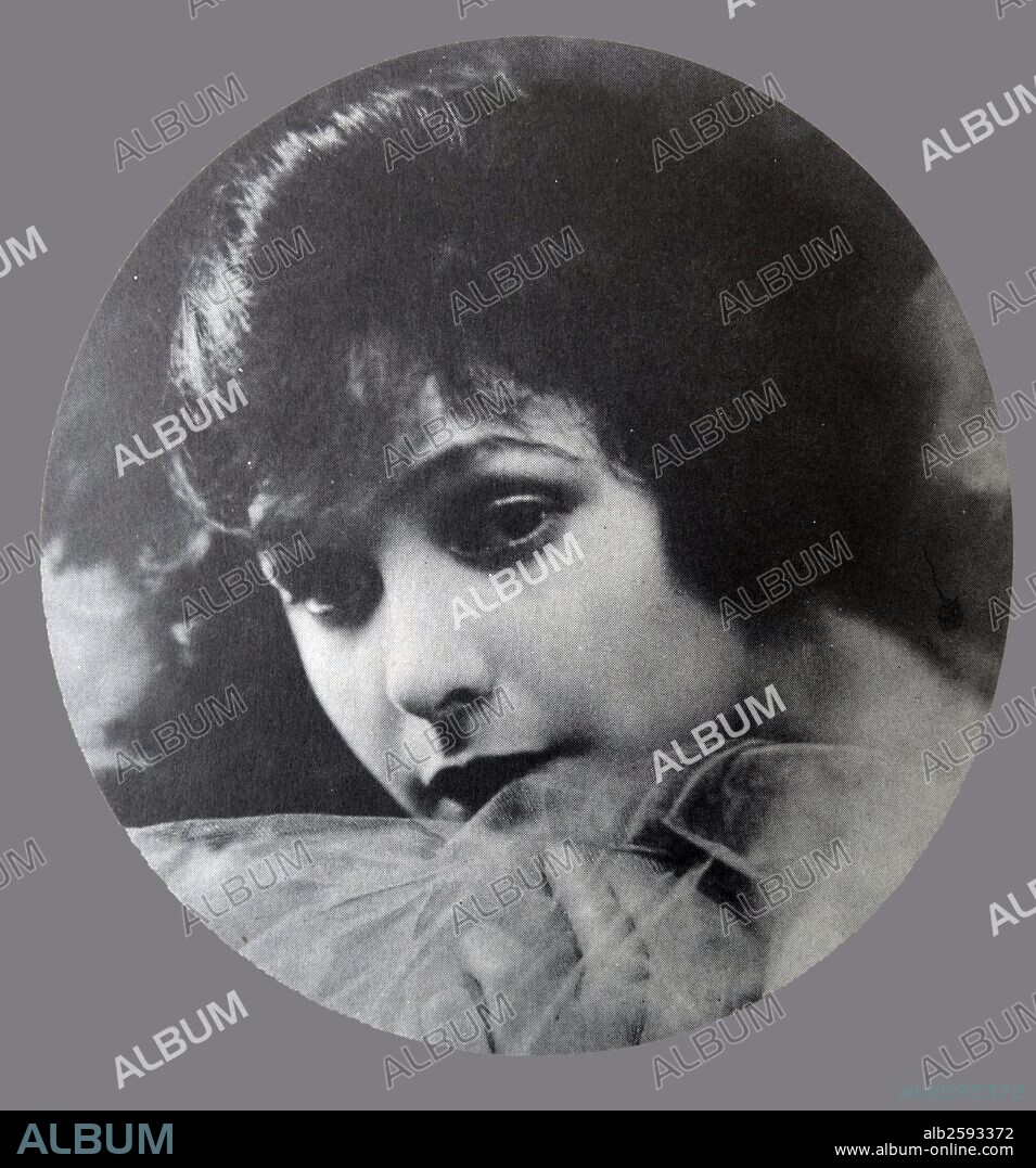 John Bunny (1863-1915) was an American actor and one of the first comic stars of the motion picture era.