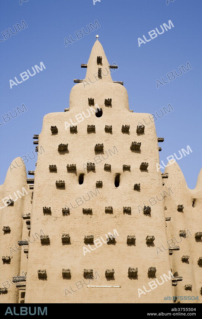 Djenne Mosque, the largest mud structure in the world, Djenne, UNESCO World Heritage Site, Niger Inland Delta, Mopti region, Mali, West Africa, Africa.