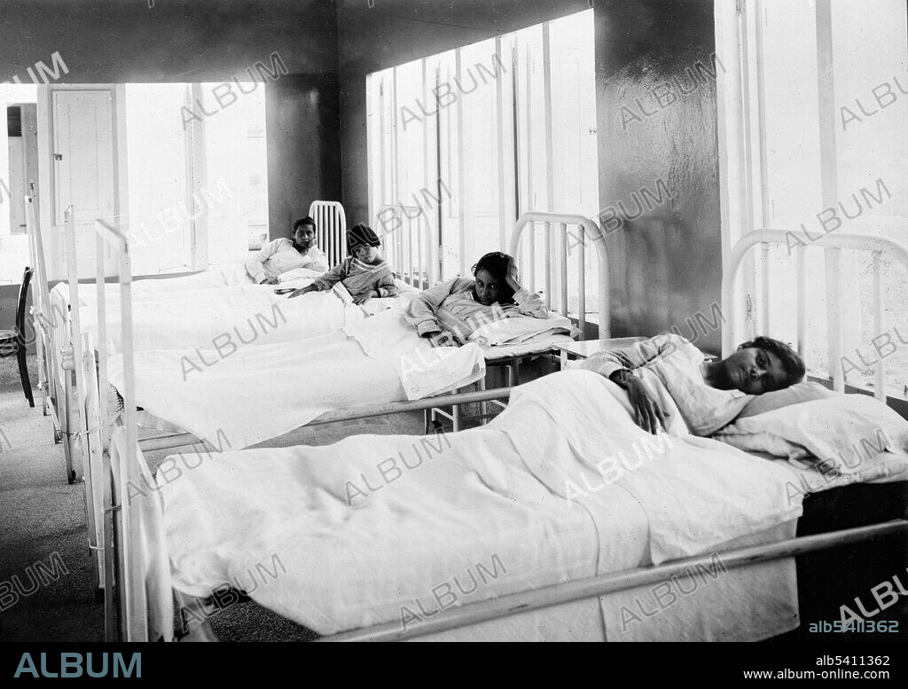 Bedroom for girls at the Insular Tuberculosis Sanatorium in Puerto Rico, 1921.