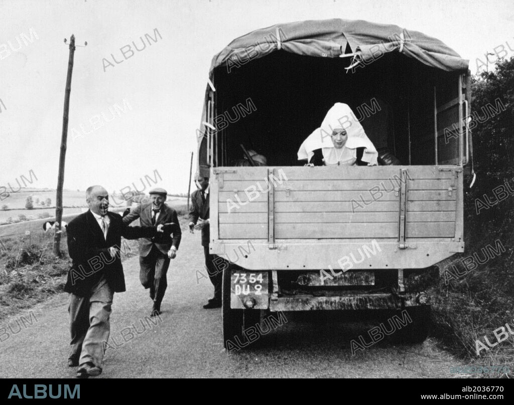 BOURVIL und LOUIS DE FUNES in LA GRANDE VADROUILLE, 1966, unter der Regie von GERARD OURY. Copyright LES FILMS CORONA.