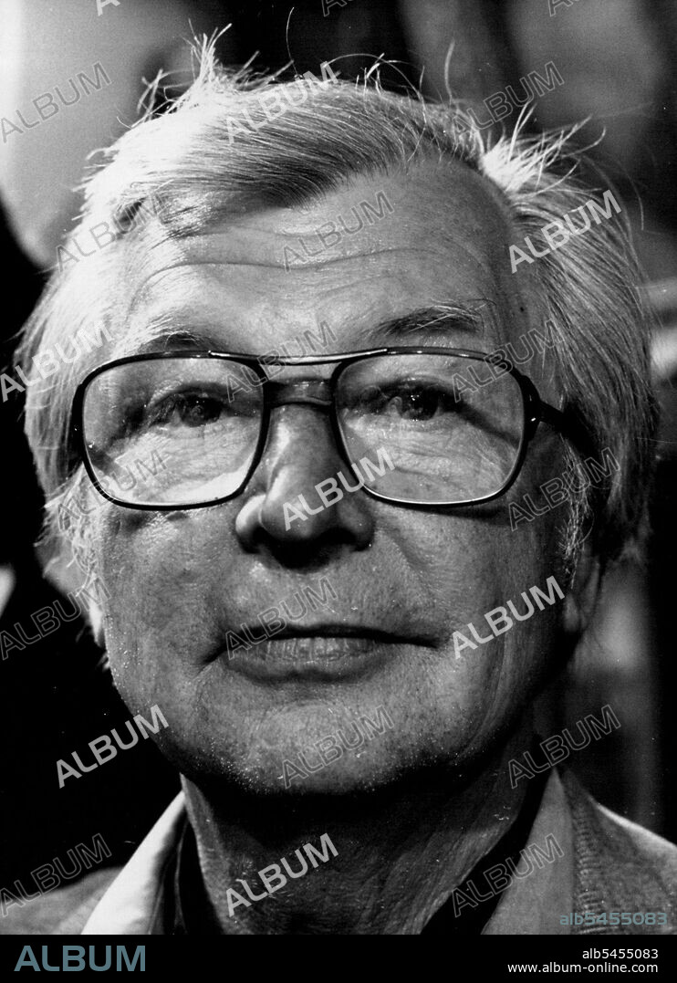 British Actors:Clive Dunn -- British Film and television actor Clive Dunn, who specializes in playing doddering old men: He is best known for his role in the popular TV series "Dad's Army". October 01, 1950. (Photo by Lionel Cherruault, Camera Press).
