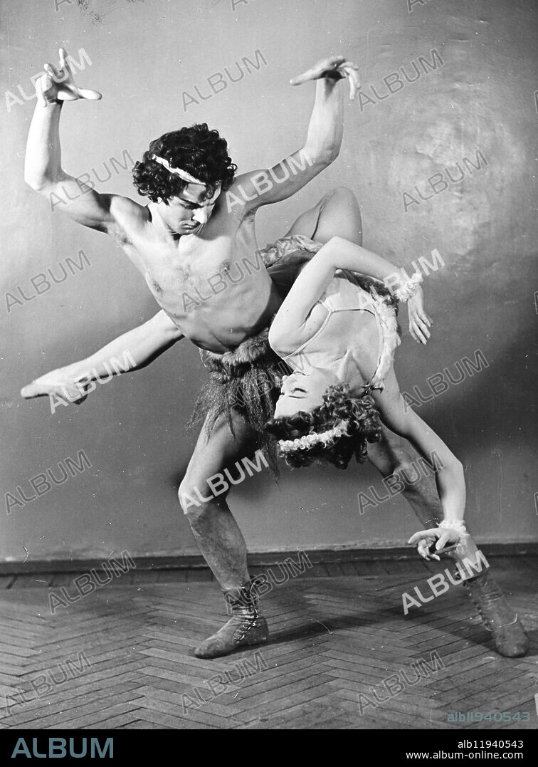 The Bolshoi Theatre Ballet production of "Spartacus". "Spartacus" is a ballet by Aram Khachaturian (1903-1978). Picture shows: L. I. Bogomolova and S.K. Vlasov as the lamb and the wolf. 1958. Supplied By: SCRSS - Society for Co-operation in Russian & Soviet Studies.
