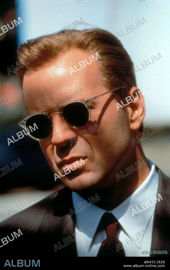 BRUCE WILLIS en JACKAL, THE [CHACAL], 1997 (THE JACKAL), dirigida por MICHAEL CATON-JONES. Copyright UNIVERSAL PICTURES.