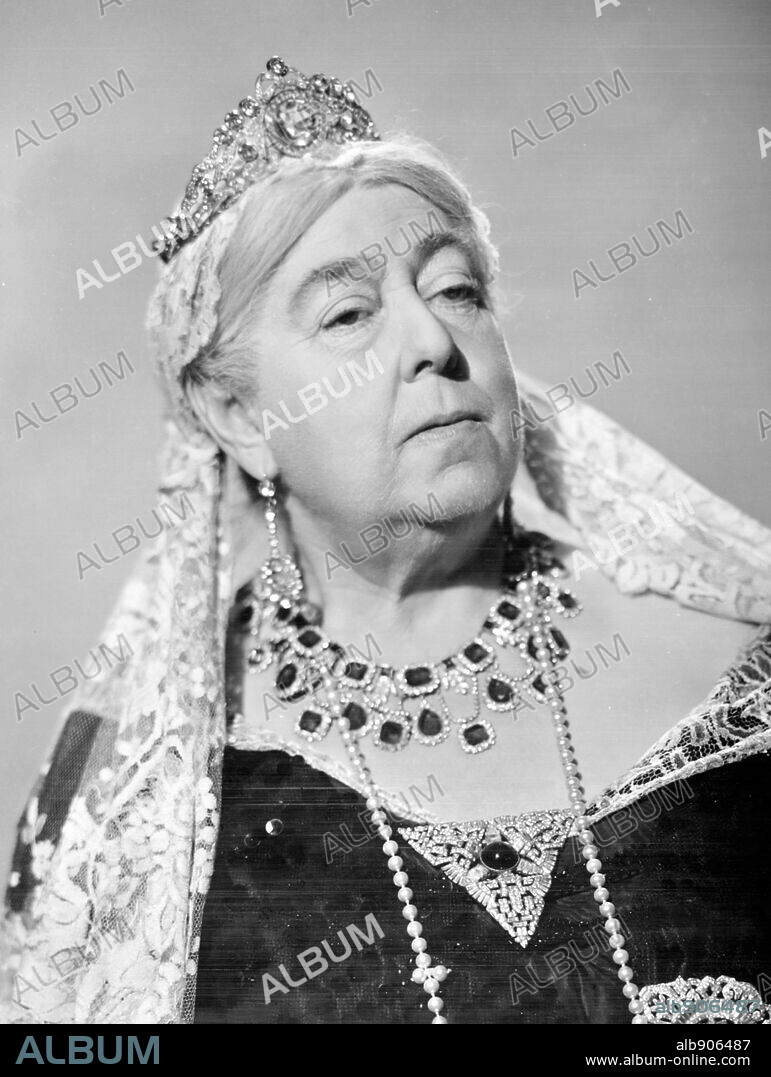 EVELYN BERESFORD in BUFFALO BILL, 1944, directed by WILLIAM A. WELLMAN. Copyright 20TH CENTURY FOX.