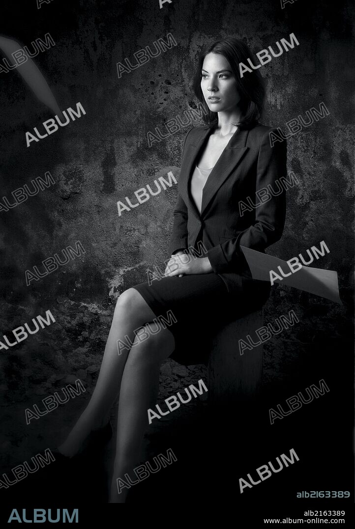 OLIVIA MUNN en THE NEWSROOM, 2012, dirigida por AARON SORKIN. Copyright HBO ENTERTAINMENT.