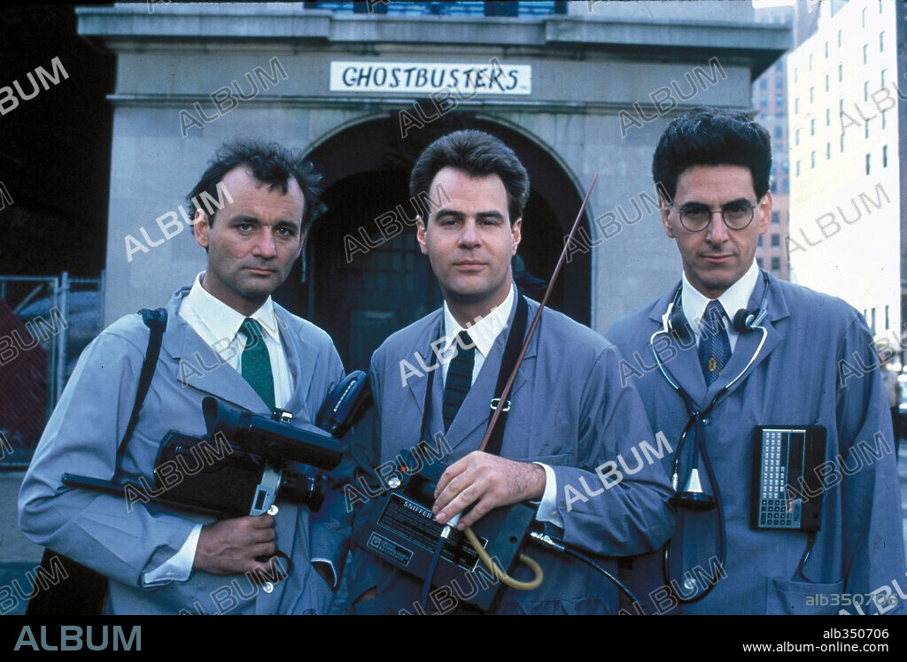 BILL MURRAY, DAN AYKROYD und HAROLD RAMIS in GHOSTBUSTERS - DIE GEISTERJÄGER, 1984 (GHOSTBUSTERS), unter der Regie von IVAN REITMAN. Copyright COLUMBIA PICTURES.
