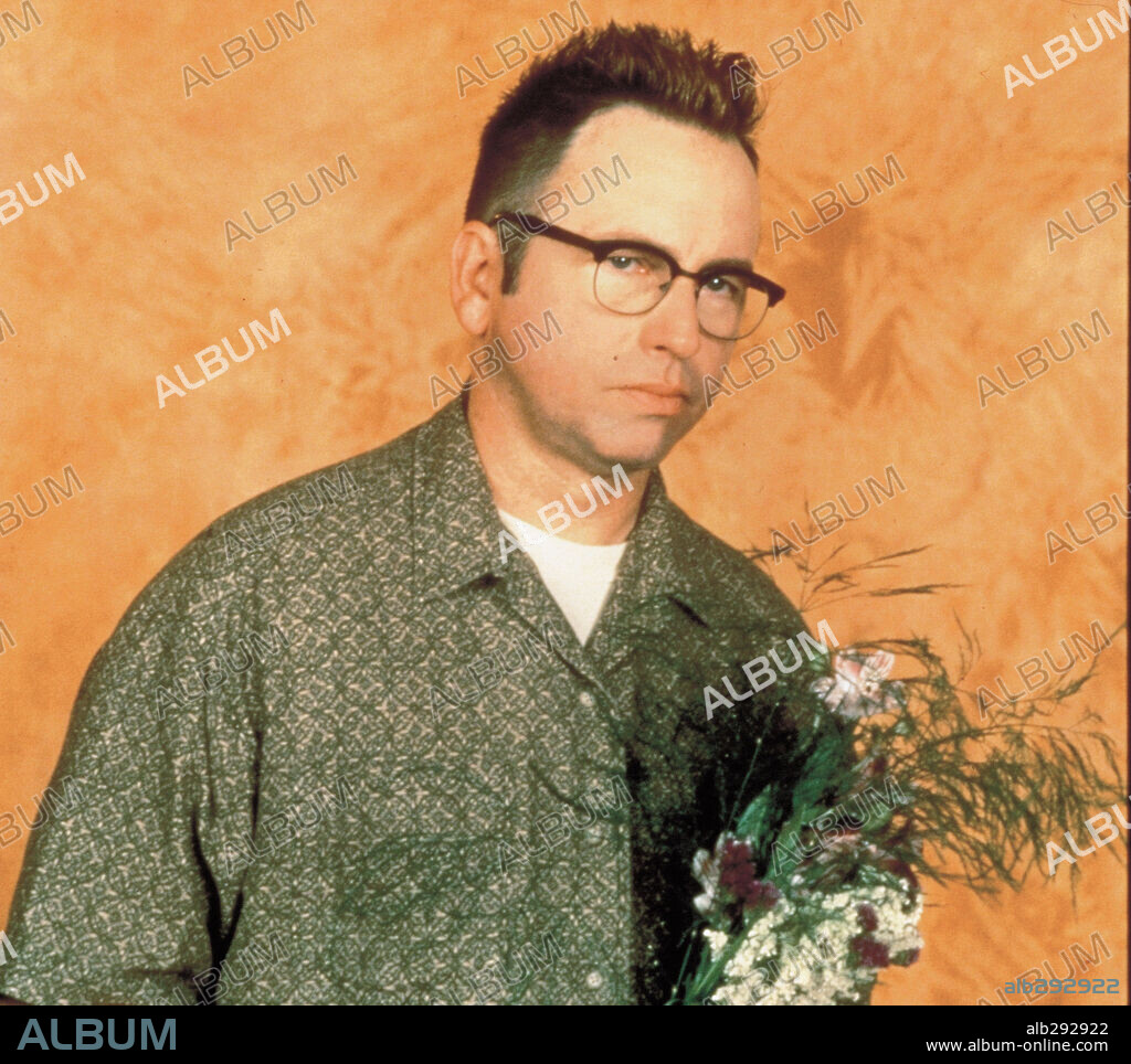 JOHN RITTER in SLING BLADE, 1996, directed by BILLY BOB THORNTON. Copyright MIRAMAX.