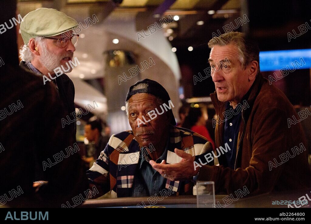 KEVIN KLINE, MORGAN FREEMAN and ROBERT DE NIRO in LAST VEGAS, 2013, directed by JON TURTELTAUB. Copyright CBS FILMS.