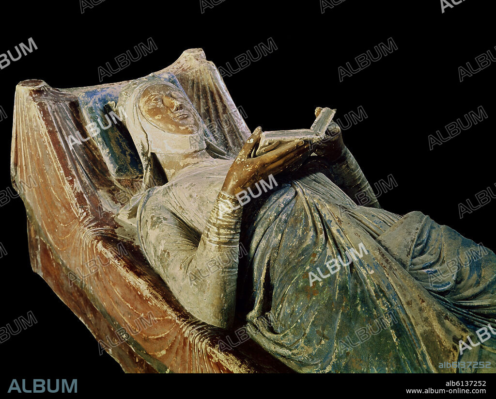 TUMBA DE LEONOR DE AQUITANIA (1122-1204).
